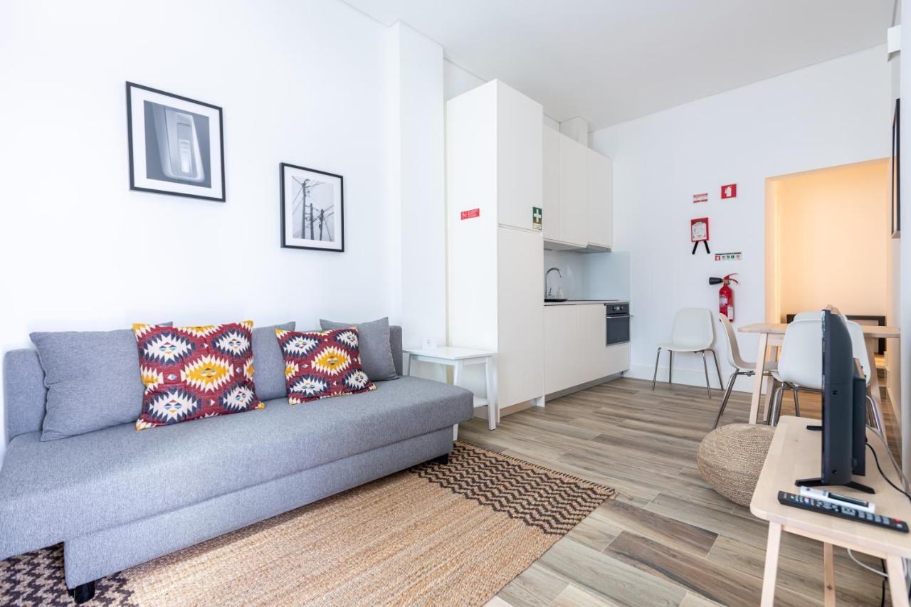 Villa Graca -Hostels And Apartments Santarem Ngoại thất bức ảnh